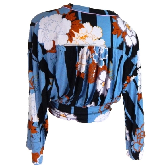 Free People That's a Wrap Floral Top - Picture 3 of 6